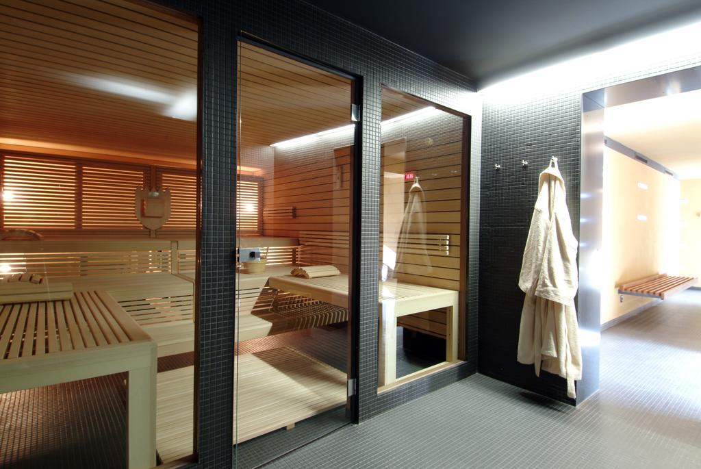 Tailormade Hotel Krone Sarnen Exterior foto